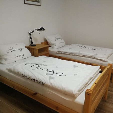 21A Comfortable Studio Taufkirchen  Exteriör bild