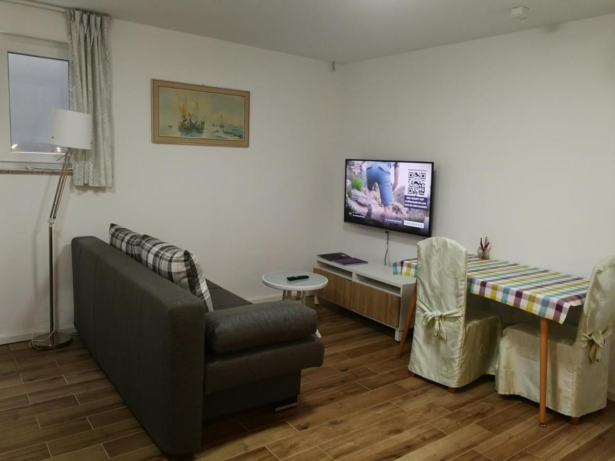 21A Comfortable Studio Taufkirchen  Exteriör bild