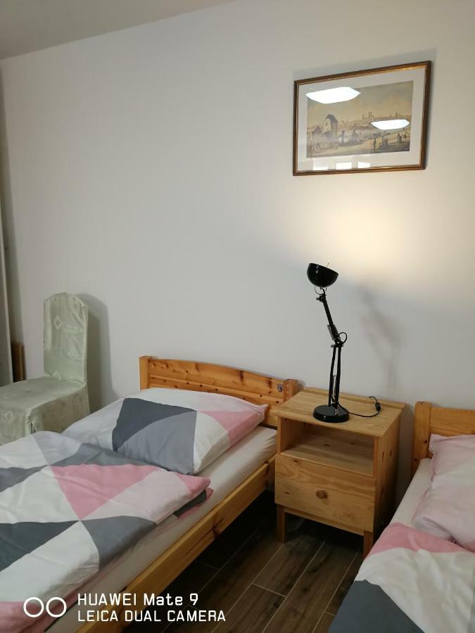 21A Comfortable Studio Taufkirchen  Exteriör bild