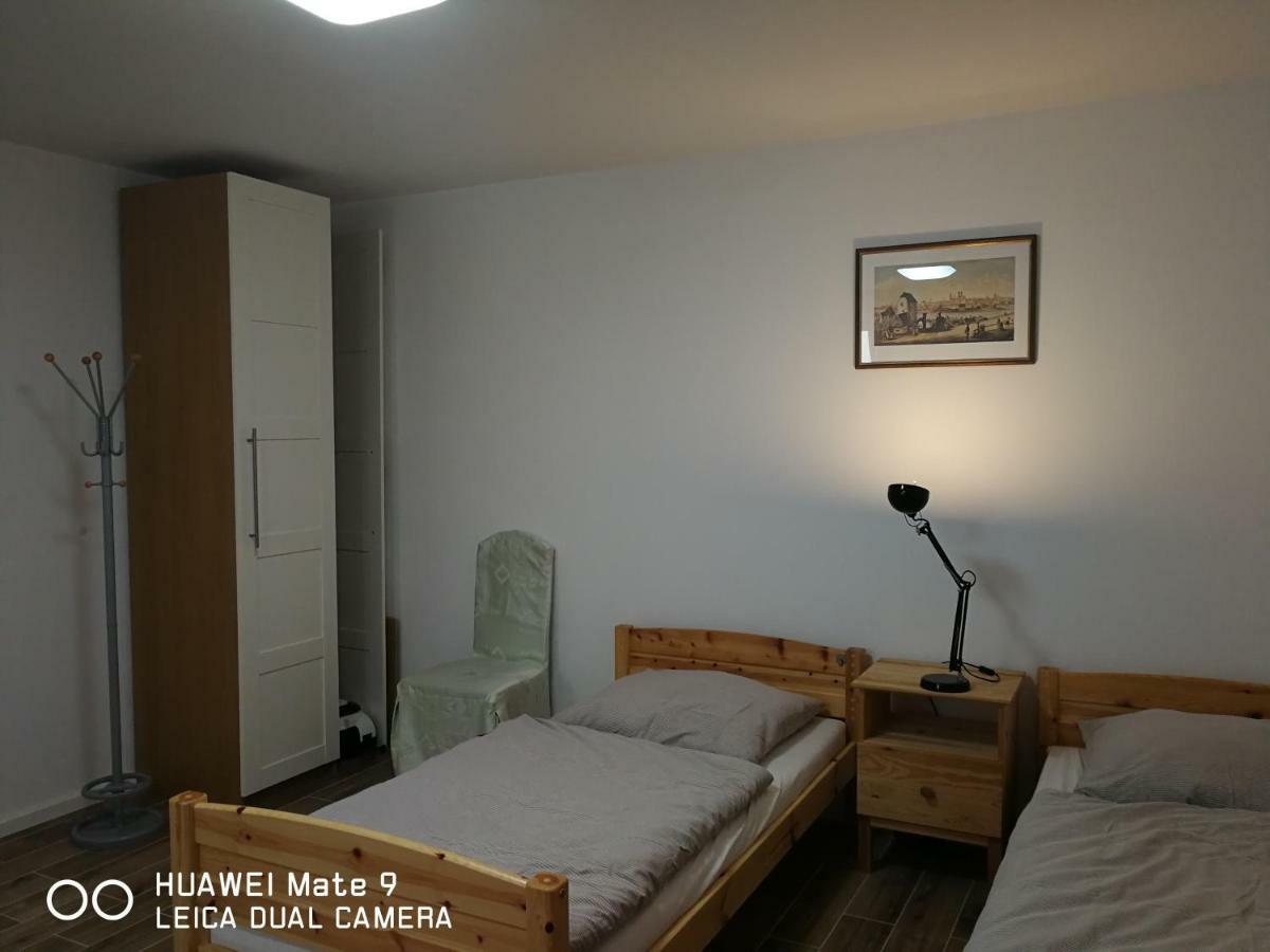 21A Comfortable Studio Taufkirchen  Exteriör bild